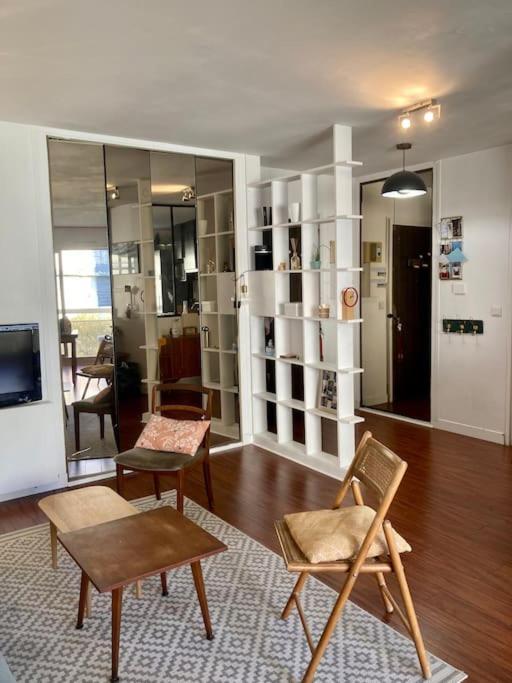 Paris : Appartement Familial Avec Parking Prive Clichy Eksteriør bilde